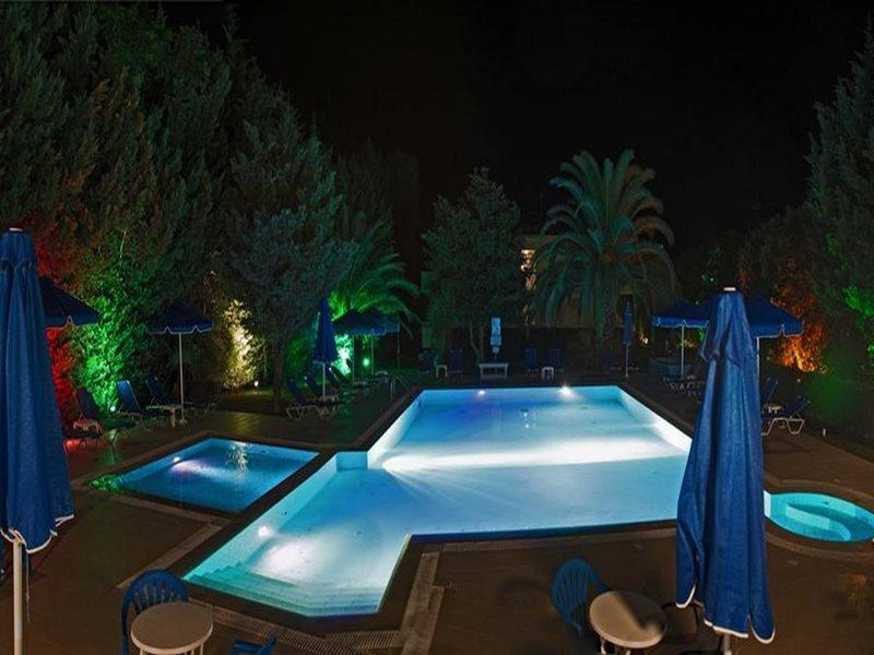 Francisco Beach Hotel Agios Andreas  외부 사진