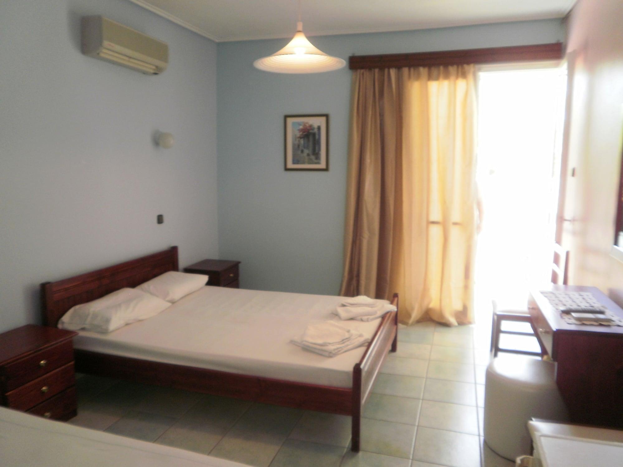Francisco Beach Hotel Agios Andreas  외부 사진
