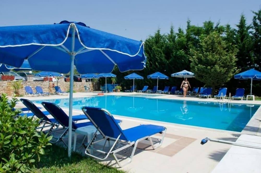 Francisco Beach Hotel Agios Andreas  외부 사진